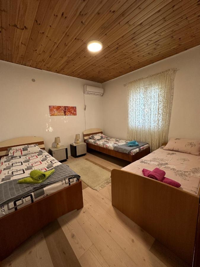 Apartman Vesna Virpazar Eksteriør bilde